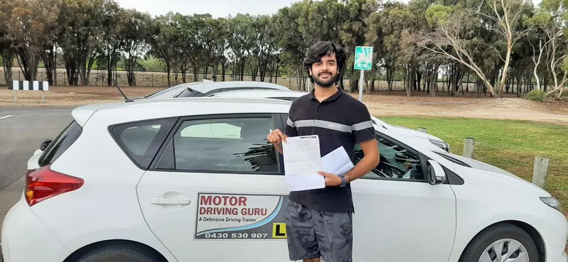 Motor Driving Guru learner moment 2